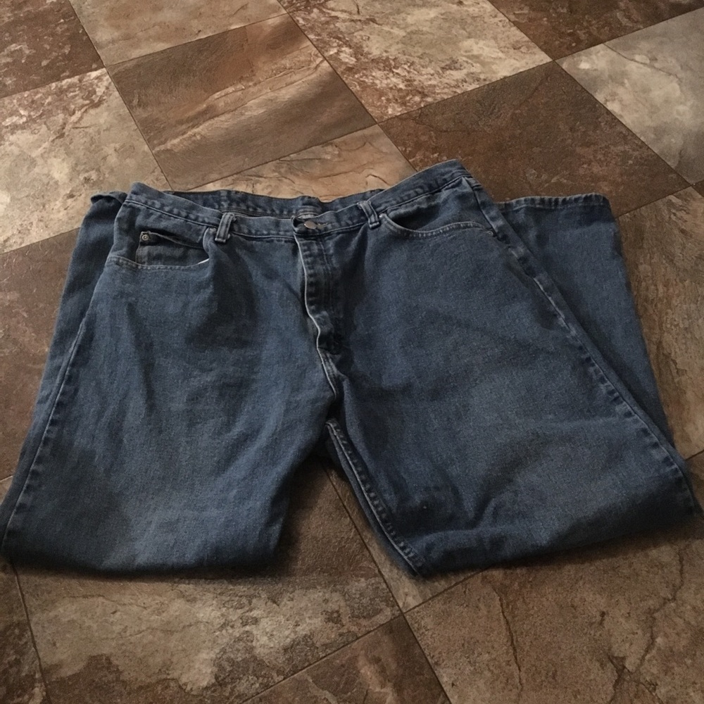 Wrangler Jeans Men’s - 40 x 30 Used
